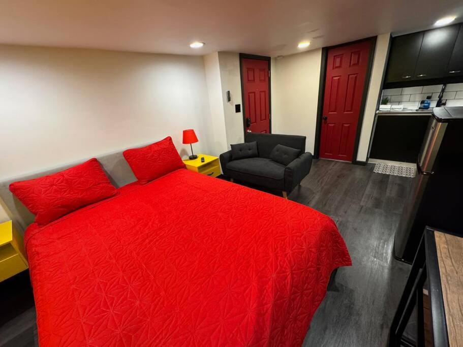 New Tiny Home Uptown 凤凰城 外观 照片